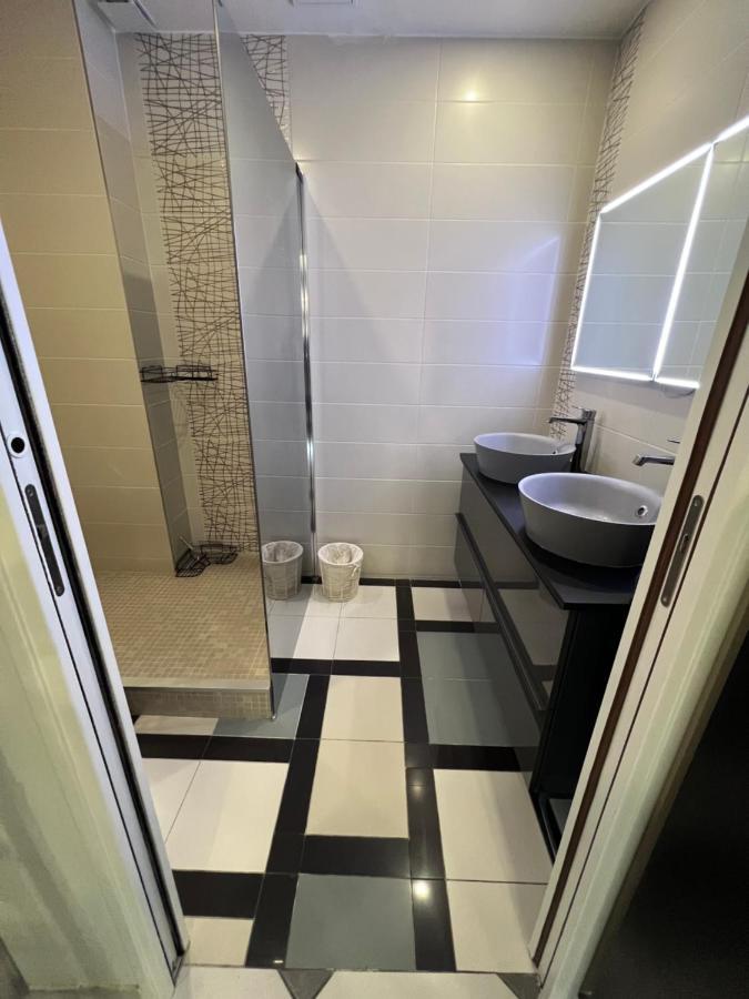 باريس Omarais Guest House المظهر الخارجي الصورة