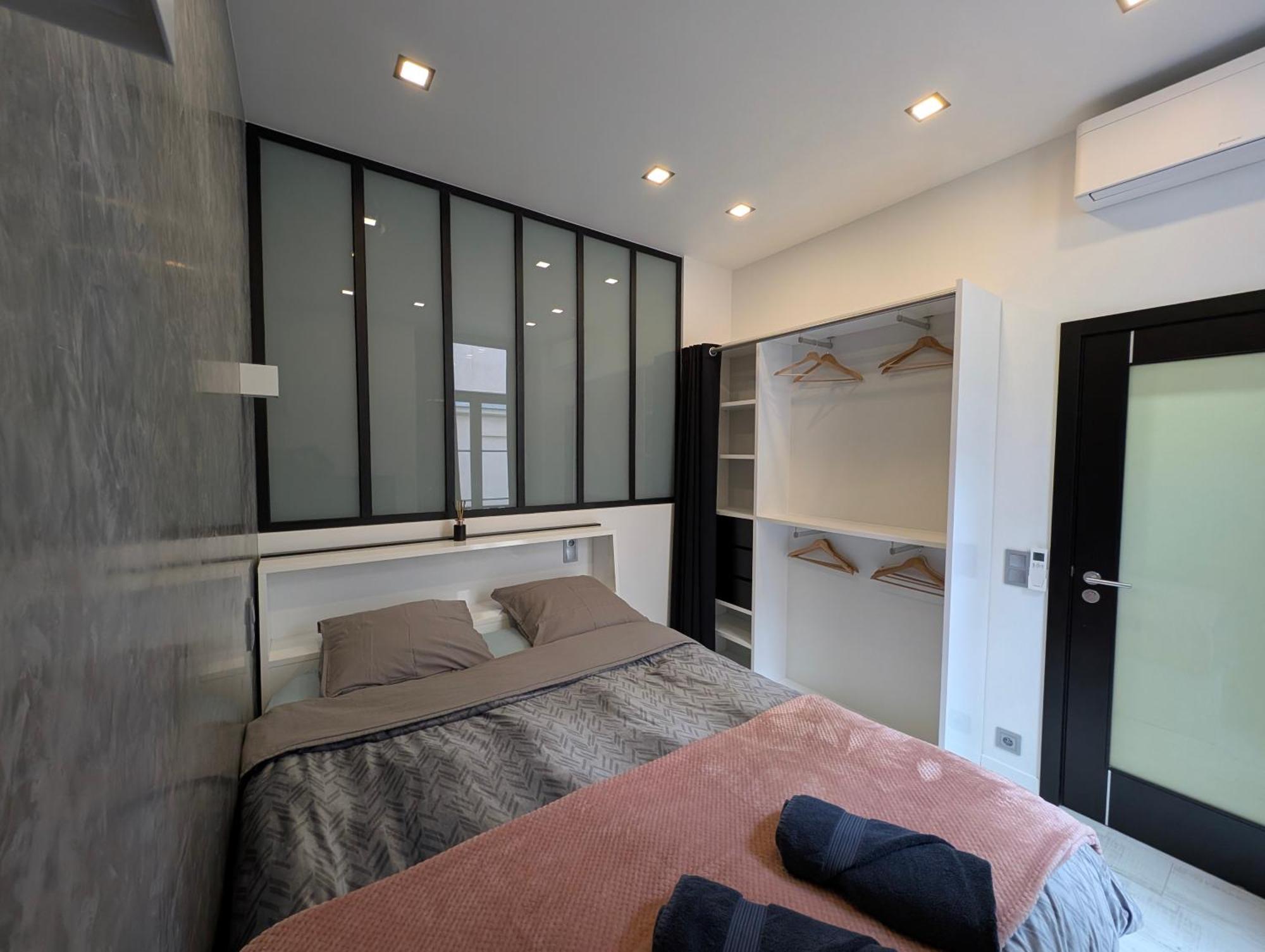 باريس Omarais Guest House الغرفة الصورة