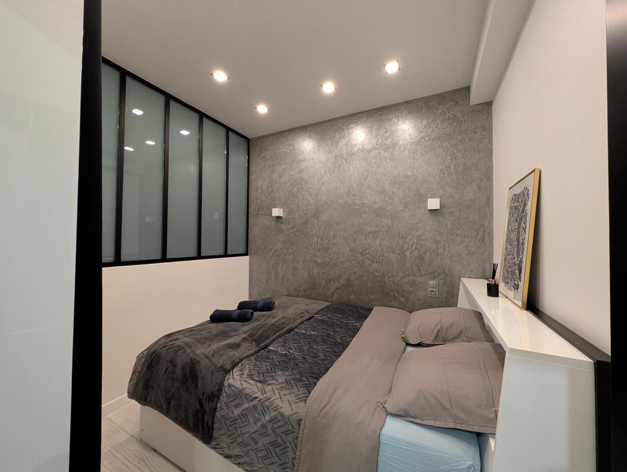 باريس Omarais Guest House الغرفة الصورة
